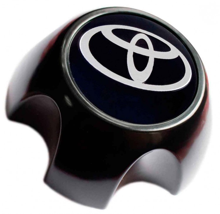 Заглушка диска Toyota 110/96/11 черная