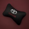 Подушка с логотипом Toyota