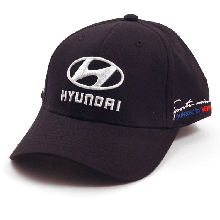Кепка с козырьком Hyundai черная